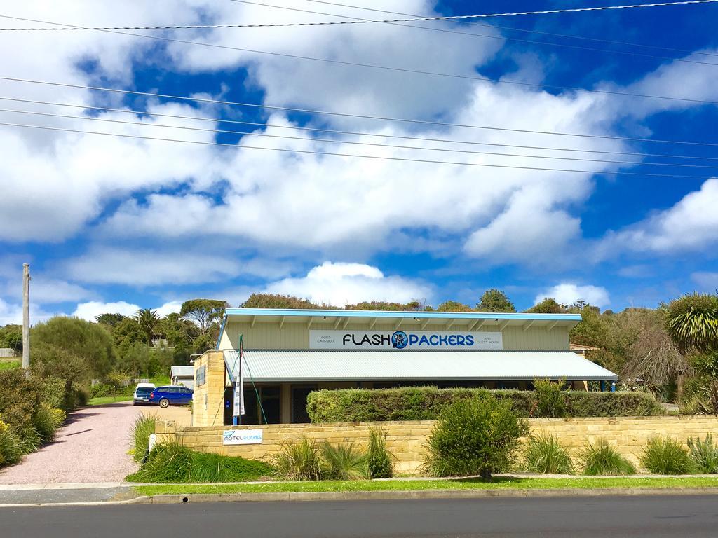 Port Campbell Guesthouse & Flash Packers Exterior photo